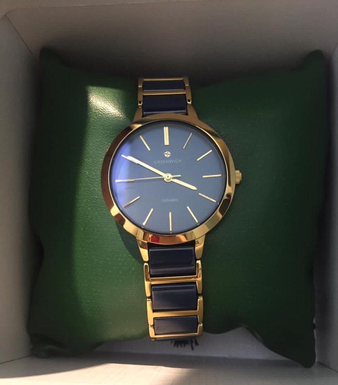 Когда дело доходит до деталей, новый @greenwich.часы керамические часы не дают вам ничего, кроме высокого качества и точности. 